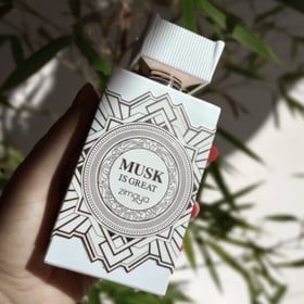 white musk perfume