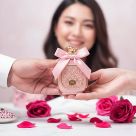 perfume romantik wanita