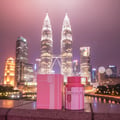 odyssey candee di KLCC Esplanade malam pink