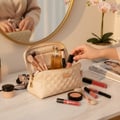 Eshal Vanilla dalam beg makeup, vibe wanita moden Malaysia