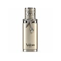 French Avenue Vulcan Vox — Botol minyak wangi emas dengan ular perak melilit lehernya, diletakkan sebelah kotak hijau gelap berhias ular emas dan mata permata hijau.
